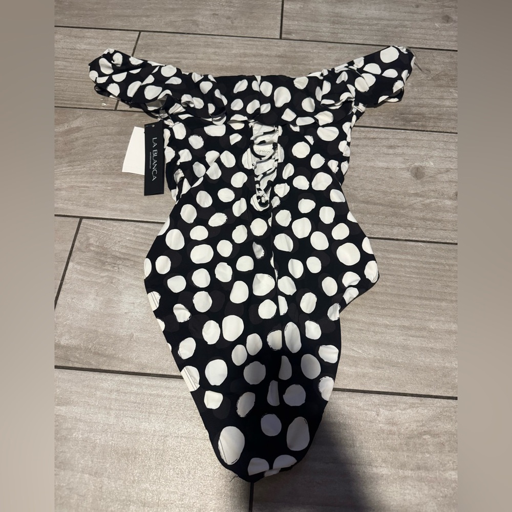 La Blanca Polka Dot Ruffle Off Shoulder One Piece Swimsuit Black White Size 12